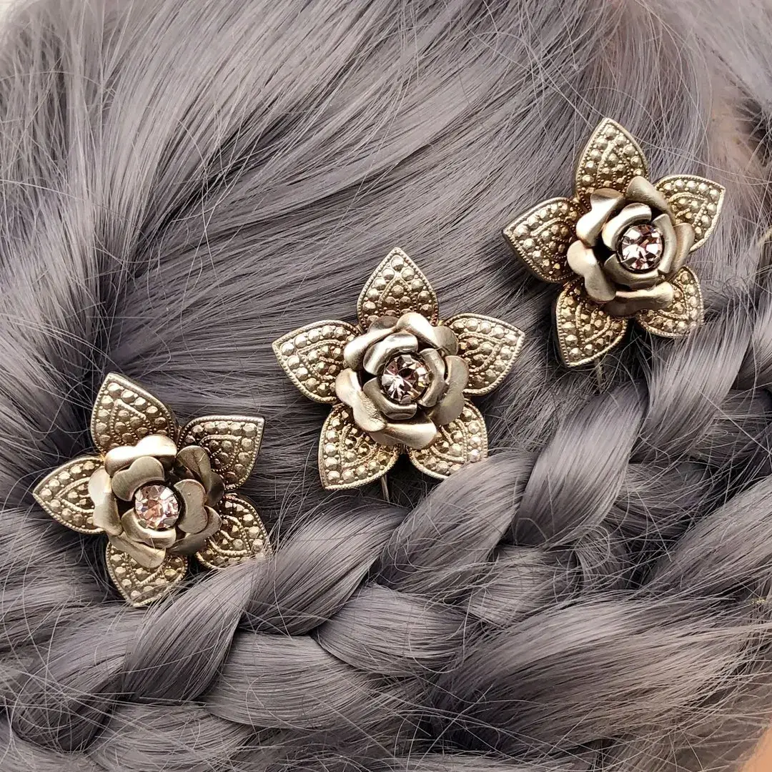 Trachten-Haarnadel mit Swarovski in rosé No. 4 – Bild 11 – Chiemgauer Heimatwerk Trachten-Onlineshop Trachten-Haarnadel mit Swarovski in rosé No. 4 - Bild 11 - Chiemgauer Heimatwerk Trachten-Onlineshop