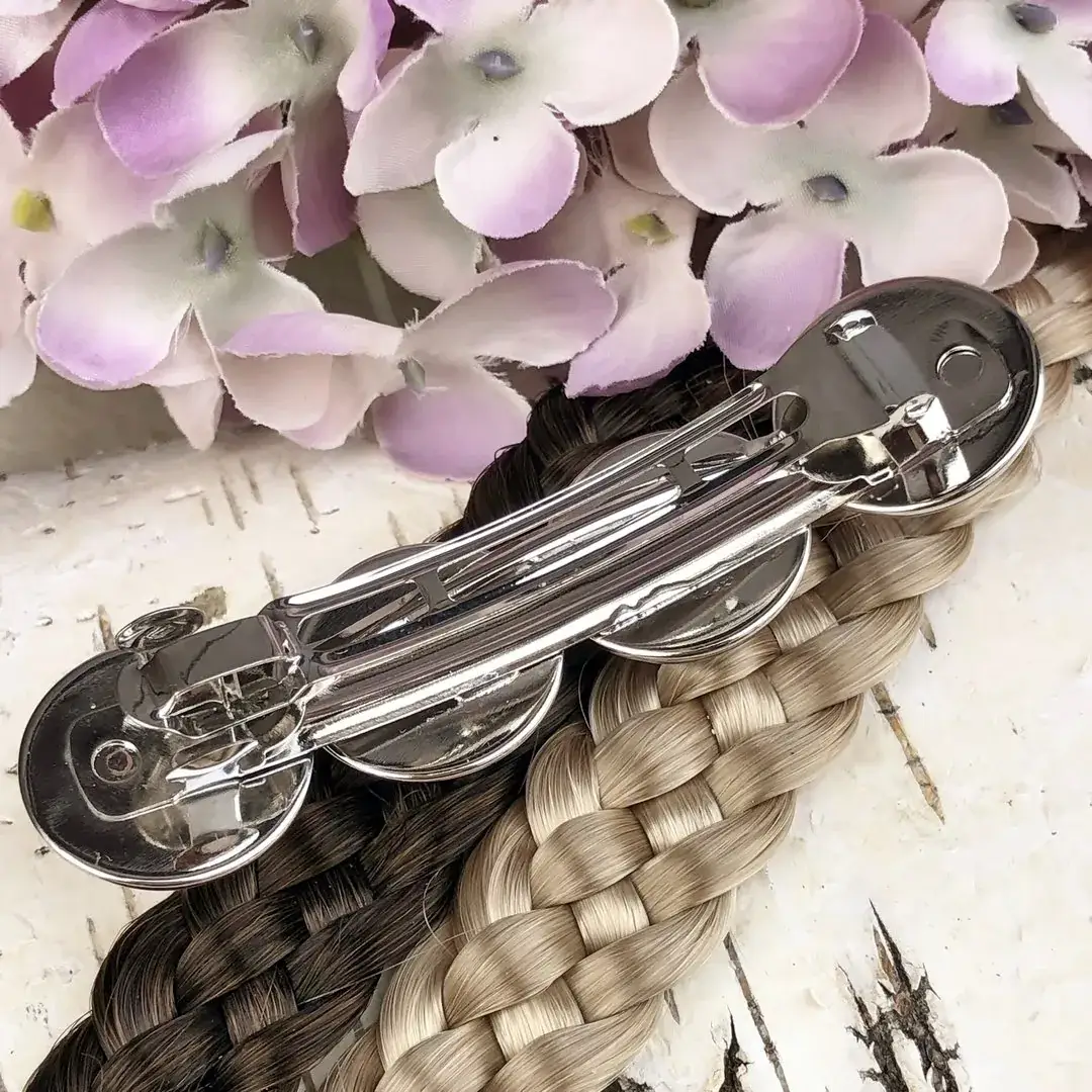 Trachten-Haarspange für Damen mit Rosen in dunkelblau – Bild 7 – Chiemgauer Heimatwerk Trachten-Onlineshop Trachten-Haarspange für Damen mit Rosen in dunkelblau - Bild 7 - Chiemgauer Heimatwerk Trachten-Onlineshop