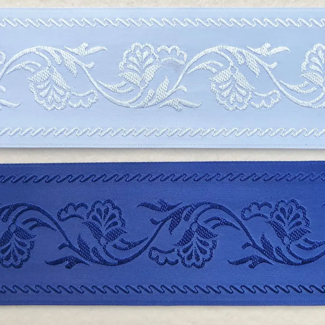 Trachtenband Schürzenband in hellblau – Bild 8 – Chiemgauer Heimatwerk Trachten-Onlineshop Trachtenband Schürzenband in hellblau - Bild 8 - Chiemgauer Heimatwerk Trachten-Onlineshop