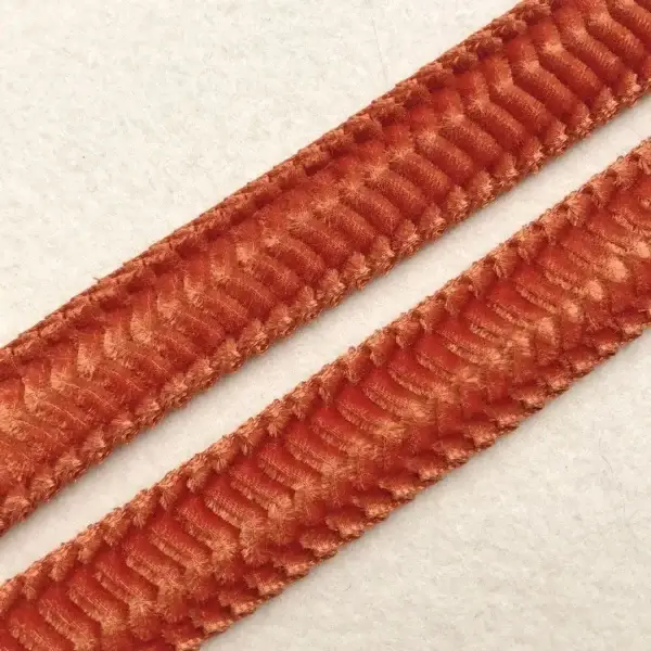 Trachtenborte Rosmarinrüsche in orange - Bild 1 - Chiemgauer Heimatwerk Trachten-Onlineshop