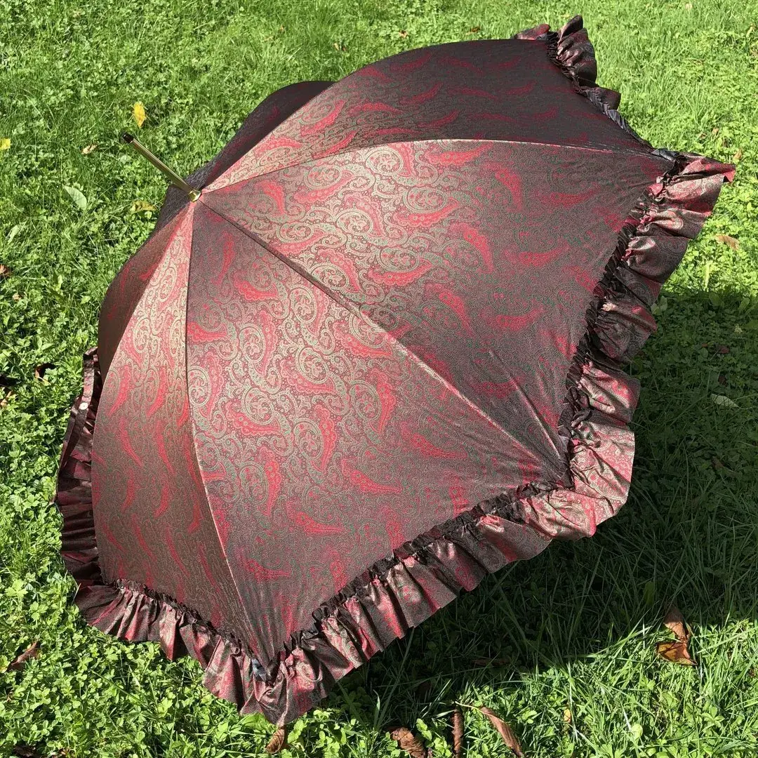 Trachtenschirm aus Paisleysatin in rot-grün – Bild 7 – Chiemgauer Heimatwerk Trachten-Onlineshop Trachtenschirm aus Paisleysatin in rot-grün - Bild 7 - Chiemgauer Heimatwerk Trachten-Onlineshop