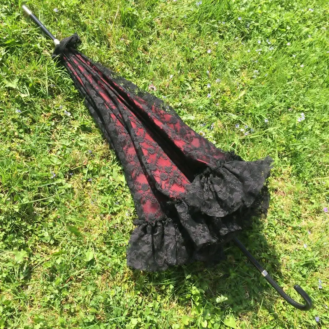 Trachtenschirm aus Spitze in granatrot – Bild 13 – Chiemgauer Heimatwerk Trachten-Onlineshop Trachtenschirm aus Spitze in granatrot - Bild 13 - Chiemgauer Heimatwerk Trachten-Onlineshop