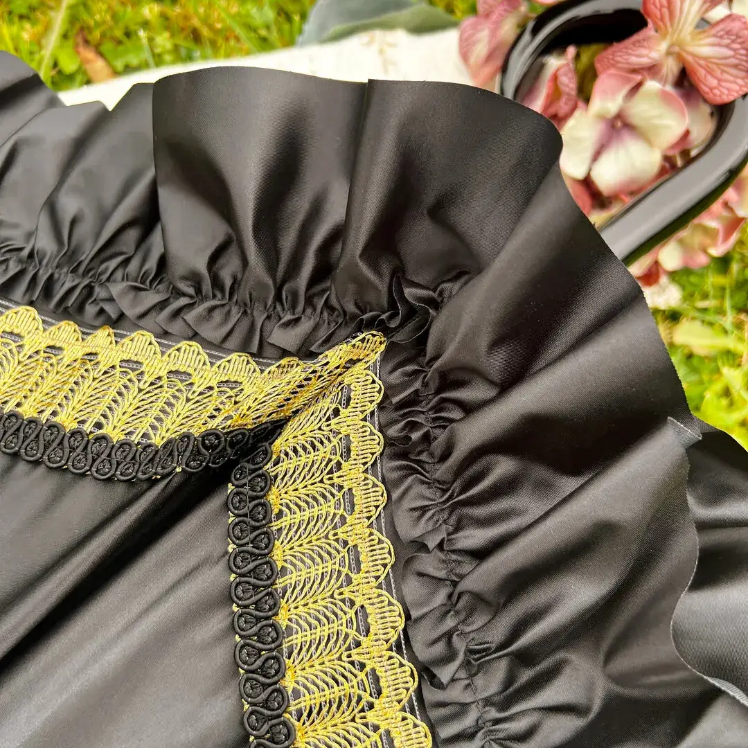 Trachtenschirm mit Rüsche schwarz No. 9 – Bild 20 – Chiemgauer Heimatwerk Trachten-Onlineshop Trachtenschirm mit Rüsche schwarz No. 9 - Bild 20 - Chiemgauer Heimatwerk Trachten-Onlineshop