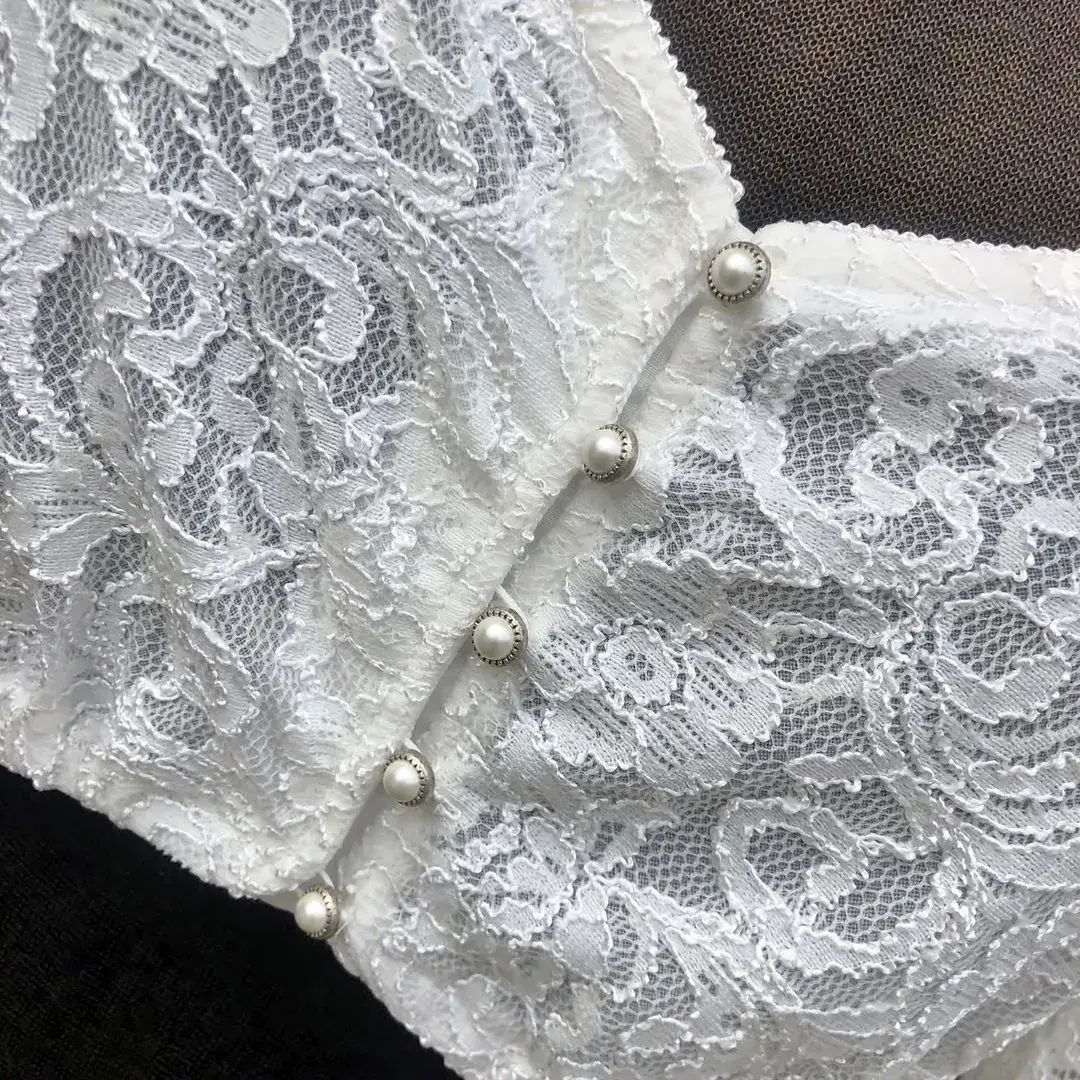 Waldorff Dirndlbluse creme mit Schneewittchenkragen No. 1 – Bild 44 – Chiemgauer Heimatwerk Trachten-Onlineshop Waldorff Dirndlbluse creme mit Schneewittchenkragen No. 1 - Bild 44 - Chiemgauer Heimatwerk Trachten-Onlineshop