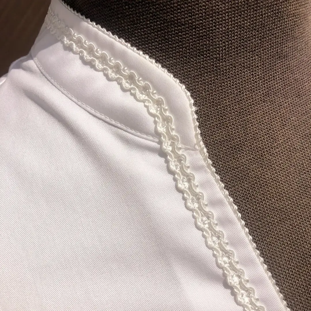Waldorff Dirndlbluse creme mit Schneewittchenkragen No. 3 – Bild 32 – Chiemgauer Heimatwerk Trachten-Onlineshop Waldorff Dirndlbluse creme mit Schneewittchenkragen No. 3 - Bild 32 - Chiemgauer Heimatwerk Trachten-Onlineshop