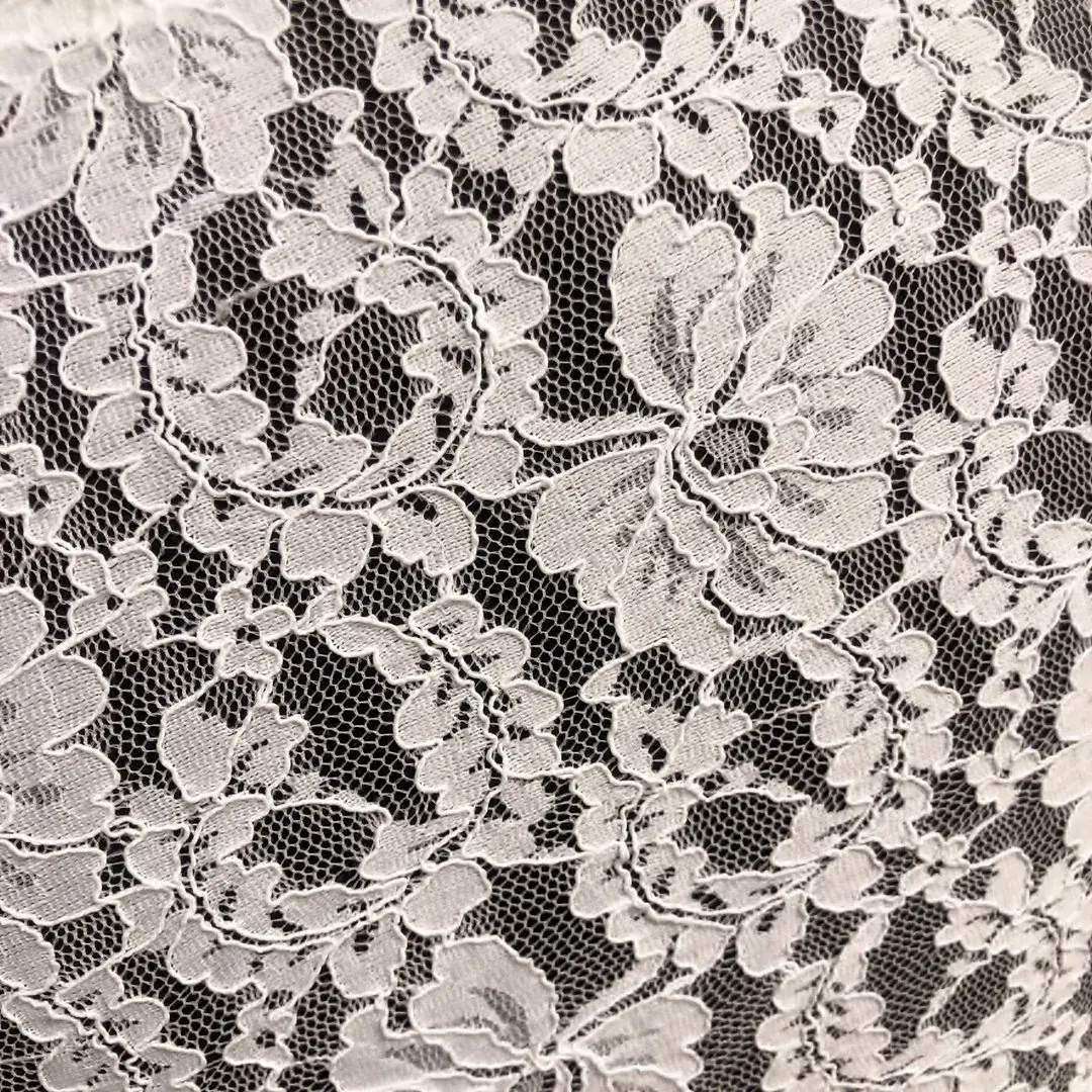 Waldorff Dirndlbluse creme mit V-Ausschnitt No. 6 – Bild 11 – Chiemgauer Heimatwerk Trachten-Onlineshop Waldorff Dirndlbluse creme mit V-Ausschnitt No. 6 - Bild 11 - Chiemgauer Heimatwerk Trachten-Onlineshop