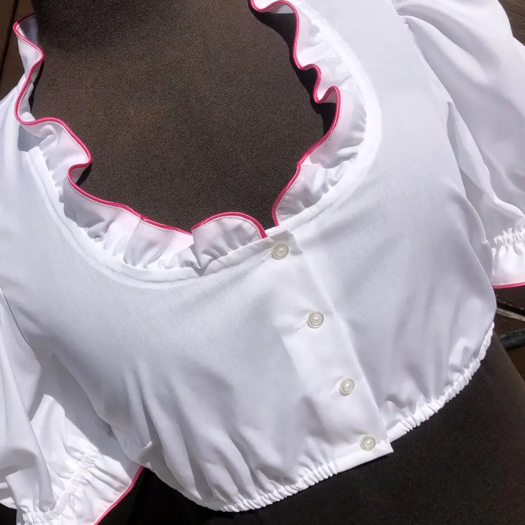 Waldorff Dirndlbluse kurzarm mit Paspel pink – Bild 20 – Chiemgauer Heimatwerk Trachten-Onlineshop Waldorff Dirndlbluse kurzarm mit Paspel pink - Bild 20 - Chiemgauer Heimatwerk Trachten-Onlineshop