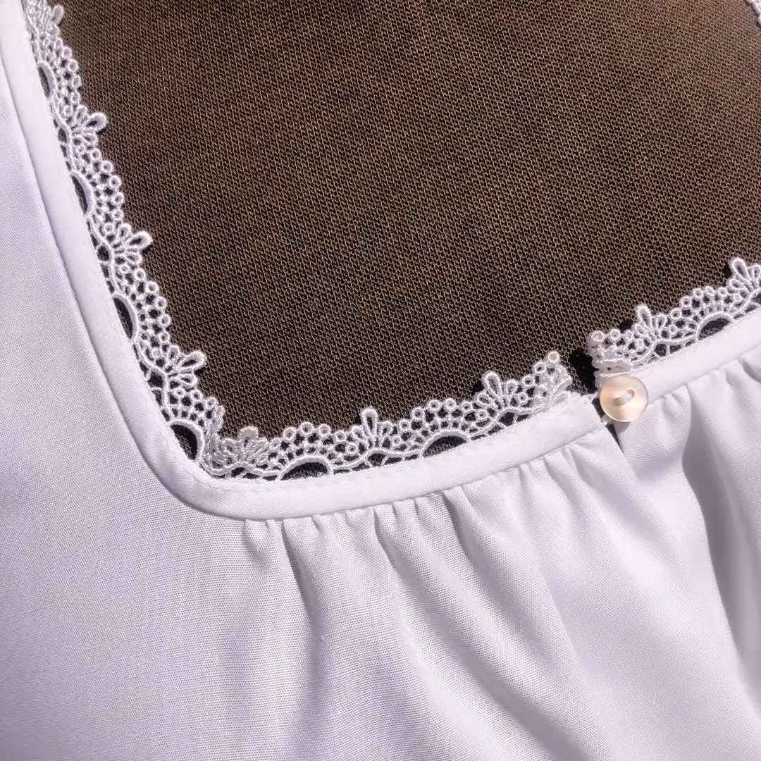 Waldorff Dirndlbluse kurzarm mit Spitze No. 2 – Bild 35 – Chiemgauer Heimatwerk Trachten-Onlineshop Waldorff Dirndlbluse kurzarm mit Spitze No. 2 - Bild 35 - Chiemgauer Heimatwerk Trachten-Onlineshop