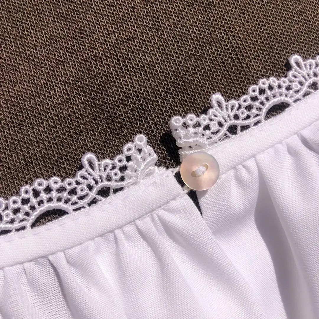 Waldorff Dirndlbluse kurzarm mit Spitze No. 2 – Bild 40 – Chiemgauer Heimatwerk Trachten-Onlineshop Waldorff Dirndlbluse kurzarm mit Spitze No. 2 - Bild 40 - Chiemgauer Heimatwerk Trachten-Onlineshop