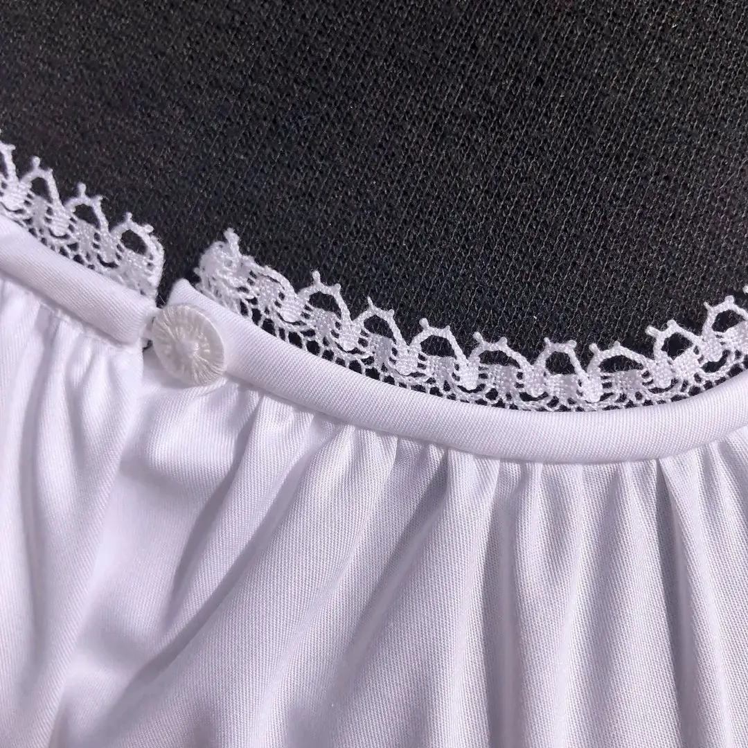Waldorff Dirndlbluse kurzarm mit Spitzenärmeln No. 3 – Bild 25 – Chiemgauer Heimatwerk Trachten-Onlineshop Waldorff Dirndlbluse kurzarm mit Spitzenärmeln No. 3 - Bild 25 - Chiemgauer Heimatwerk Trachten-Onlineshop