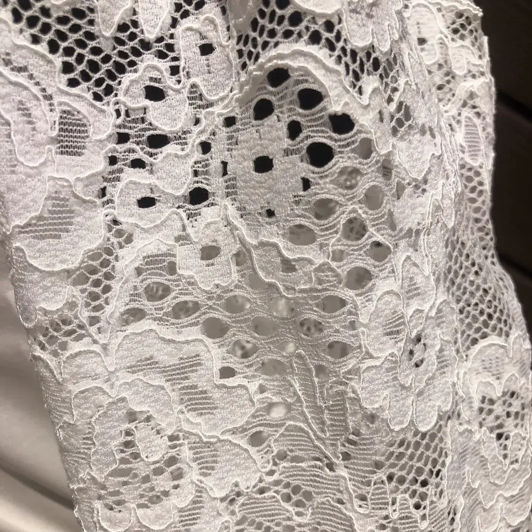 Waldorff Dirndlbluse langarm in creme No. 4 – Bild 29 – Chiemgauer Heimatwerk Trachten-Onlineshop Waldorff Dirndlbluse langarm in creme No. 4 - Bild 29 - Chiemgauer Heimatwerk Trachten-Onlineshop