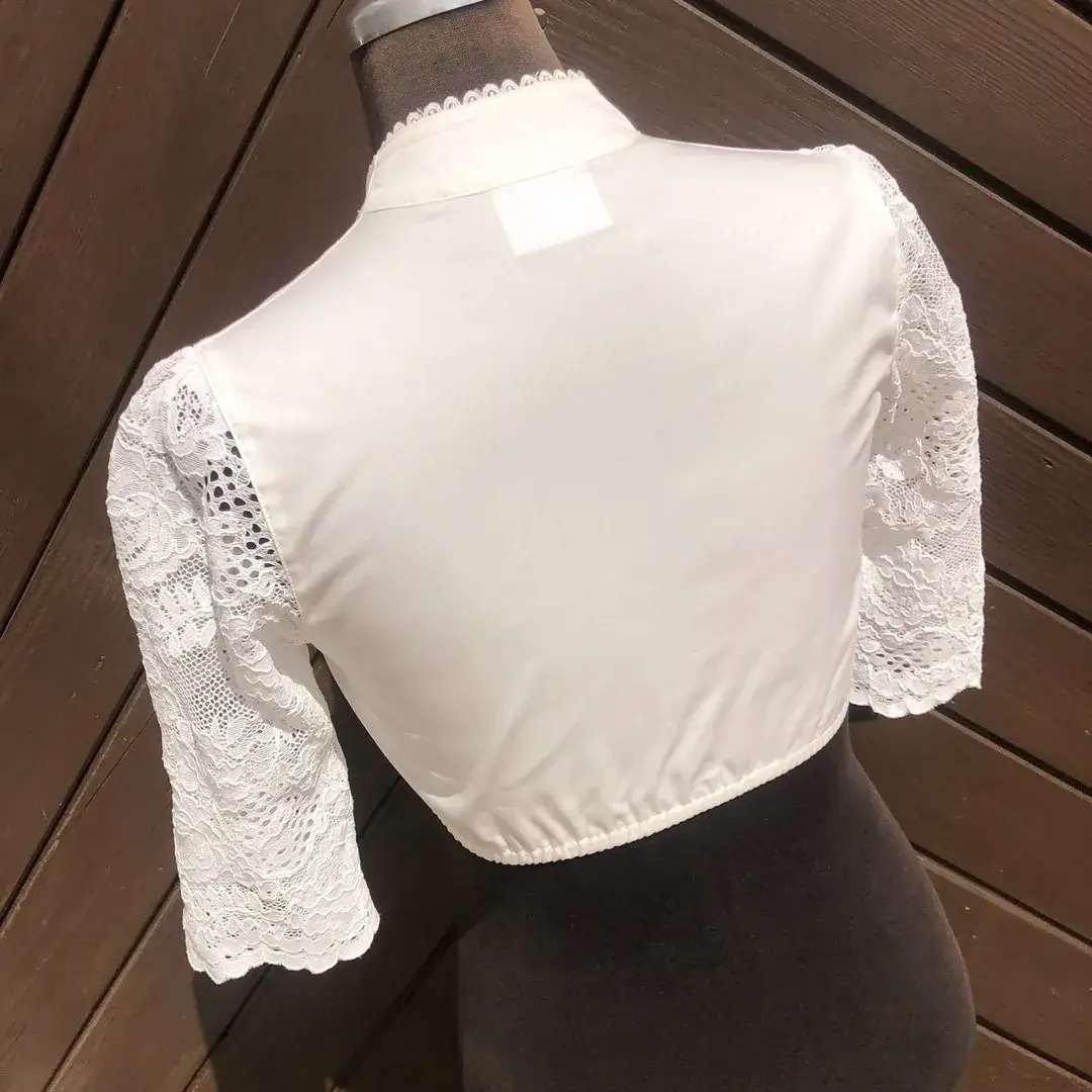 Waldorff Dirndlbluse langarm in creme No. 4 – Bild 35 – Chiemgauer Heimatwerk Trachten-Onlineshop Waldorff Dirndlbluse langarm in creme No. 4 - Bild 35 - Chiemgauer Heimatwerk Trachten-Onlineshop