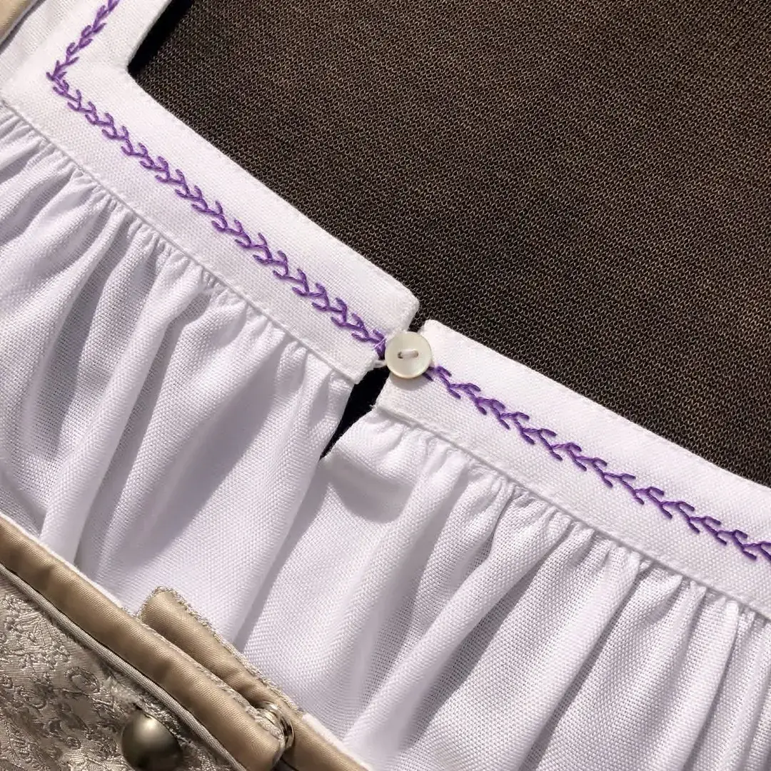 Waldorff Dirndlbluse langarm Miederbluse No. 18 – Bild 7 – Chiemgauer Heimatwerk Trachten-Onlineshop Waldorff Dirndlbluse langarm Miederbluse No. 18 - Bild 7 - Chiemgauer Heimatwerk Trachten-Onlineshop