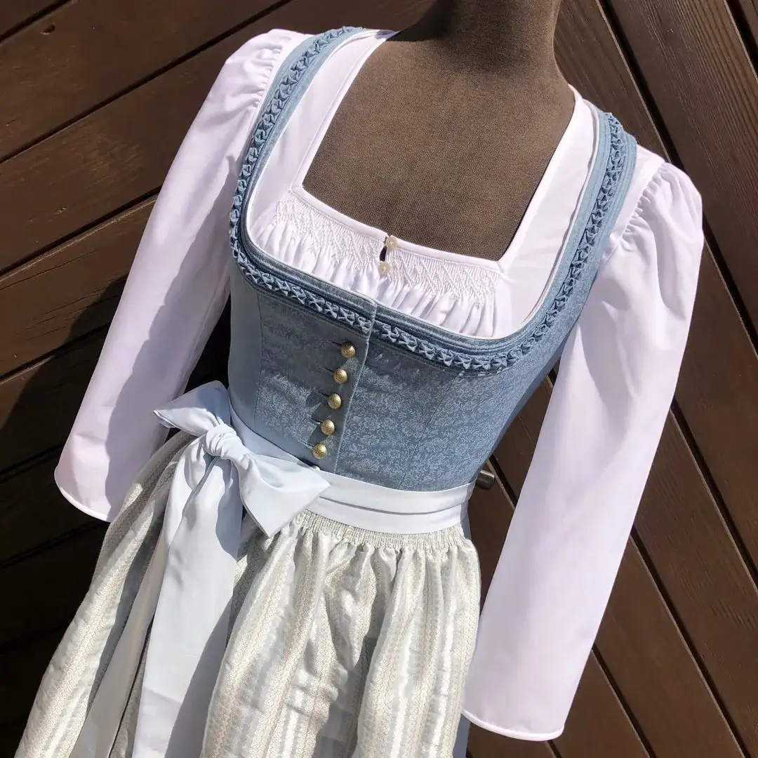Waldorff Dirndlbluse langarm Miederbluse No. 5 – Bild 5 – Chiemgauer Heimatwerk Trachten-Onlineshop Waldorff Dirndlbluse langarm Miederbluse No. 5 - Bild 5 - Chiemgauer Heimatwerk Trachten-Onlineshop