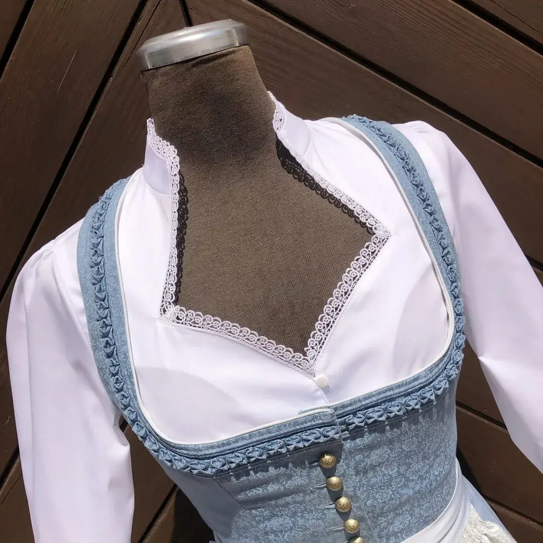 Waldorff Dirndlbluse langarm mit Herzausschnitt – Bild 14 – Chiemgauer Heimatwerk Trachten-Onlineshop Waldorff Dirndlbluse langarm mit Herzausschnitt - Bild 14 - Chiemgauer Heimatwerk Trachten-Onlineshop