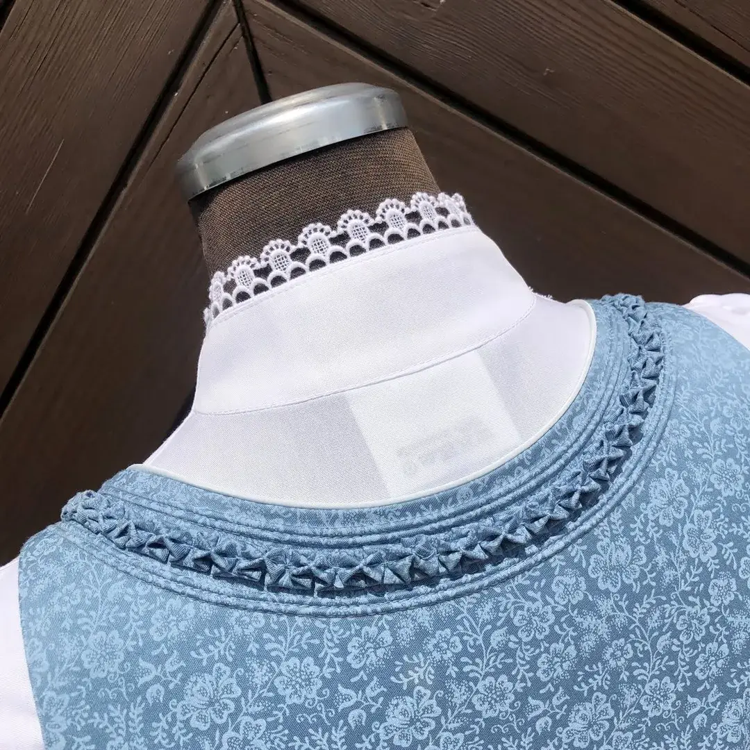 Waldorff Dirndlbluse langarm mit Schneewittchenkragen – Bild 12 – Chiemgauer Heimatwerk Trachten-Onlineshop Waldorff Dirndlbluse langarm mit Schneewittchenkragen - Bild 12 - Chiemgauer Heimatwerk Trachten-Onlineshop