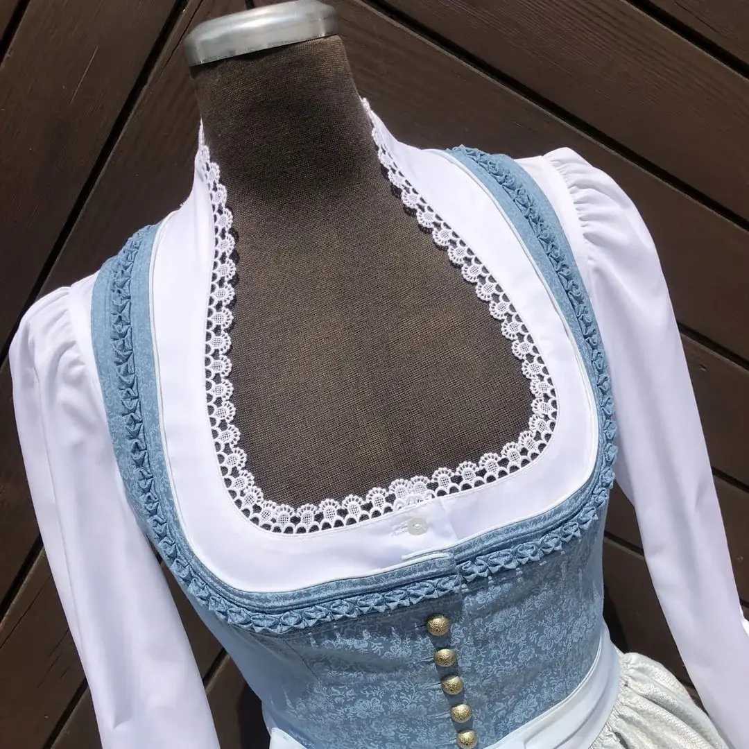 Waldorff Dirndlbluse langarm mit Schneewittchenkragen – Bild 33 – Chiemgauer Heimatwerk Trachten-Onlineshop Waldorff Dirndlbluse langarm mit Schneewittchenkragen - Bild 33 - Chiemgauer Heimatwerk Trachten-Onlineshop