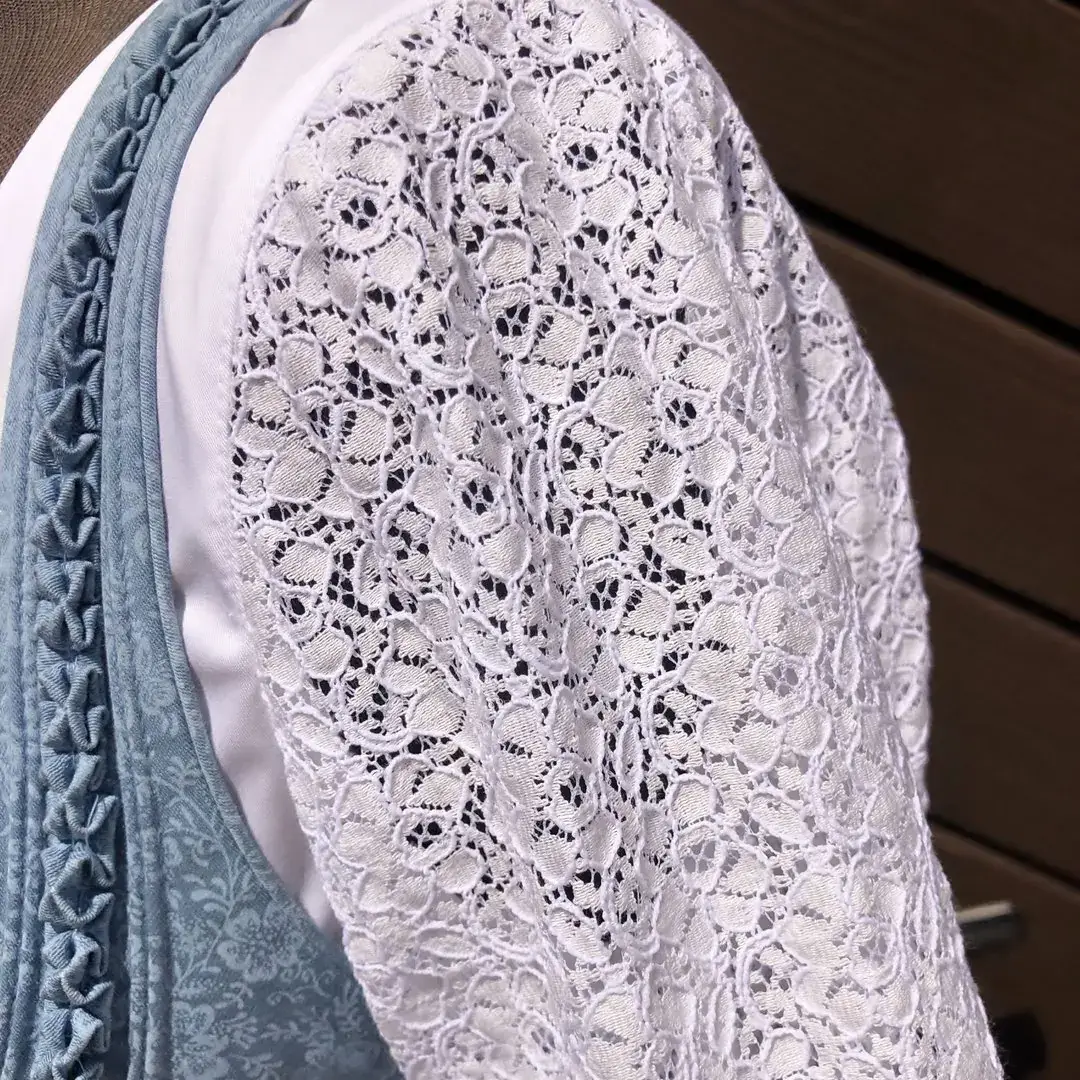 Waldorff Dirndlbluse langarm mit Spitzenärmeln – Bild 41 – Chiemgauer Heimatwerk Trachten-Onlineshop Waldorff Dirndlbluse langarm mit Spitzenärmeln - Bild 41 - Chiemgauer Heimatwerk Trachten-Onlineshop