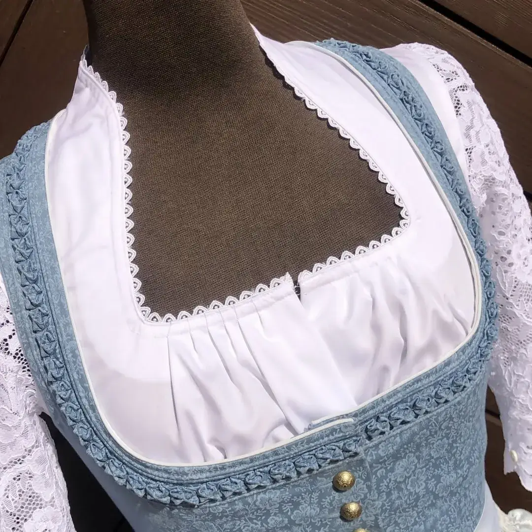 Waldorff Dirndlbluse weiß mit Spitzenärmeln No. 3 – Bild 22 – Chiemgauer Heimatwerk Trachten-Onlineshop Waldorff Dirndlbluse weiß mit Spitzenärmeln No. 3 - Bild 22 - Chiemgauer Heimatwerk Trachten-Onlineshop
