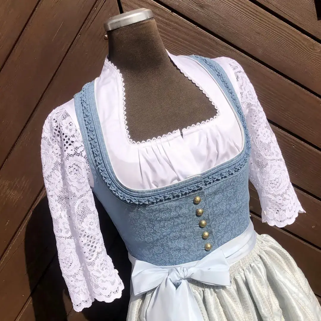 Waldorff Dirndlbluse weiß mit Spitzenärmeln No. 3 – Bild 26 – Chiemgauer Heimatwerk Trachten-Onlineshop Waldorff Dirndlbluse weiß mit Spitzenärmeln No. 3 - Bild 26 - Chiemgauer Heimatwerk Trachten-Onlineshop