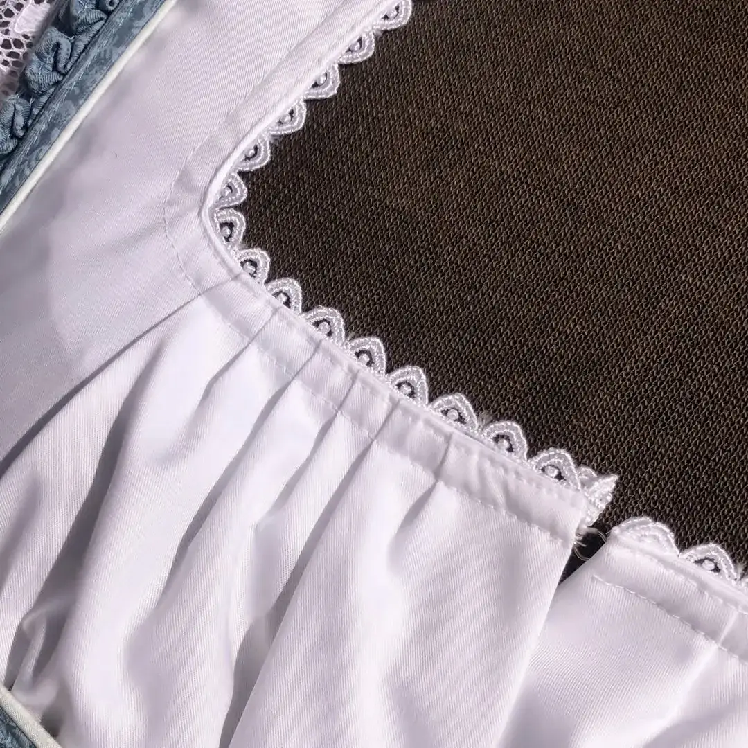 Waldorff Dirndlbluse weiß mit Spitzenärmeln No. 3 – Bild 9 – Chiemgauer Heimatwerk Trachten-Onlineshop Waldorff Dirndlbluse weiß mit Spitzenärmeln No. 3 - Bild 9 - Chiemgauer Heimatwerk Trachten-Onlineshop
