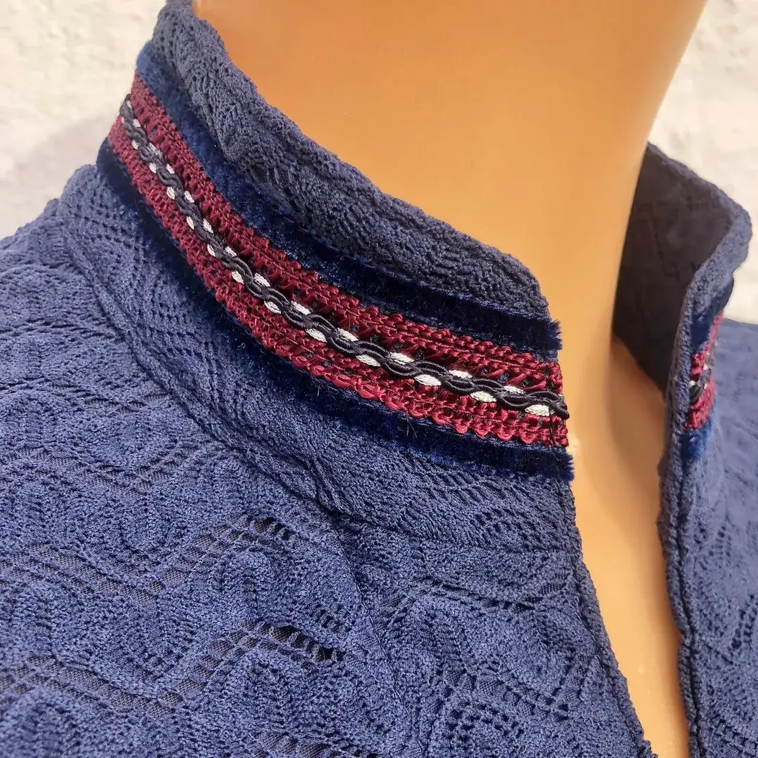 Waldorff Trachtenjacke aus Strick in blau – Bild 17 – Chiemgauer Heimatwerk Trachten-Onlineshop Waldorff Trachtenjacke aus Strick in blau - Bild 17 - Chiemgauer Heimatwerk Trachten-Onlineshop