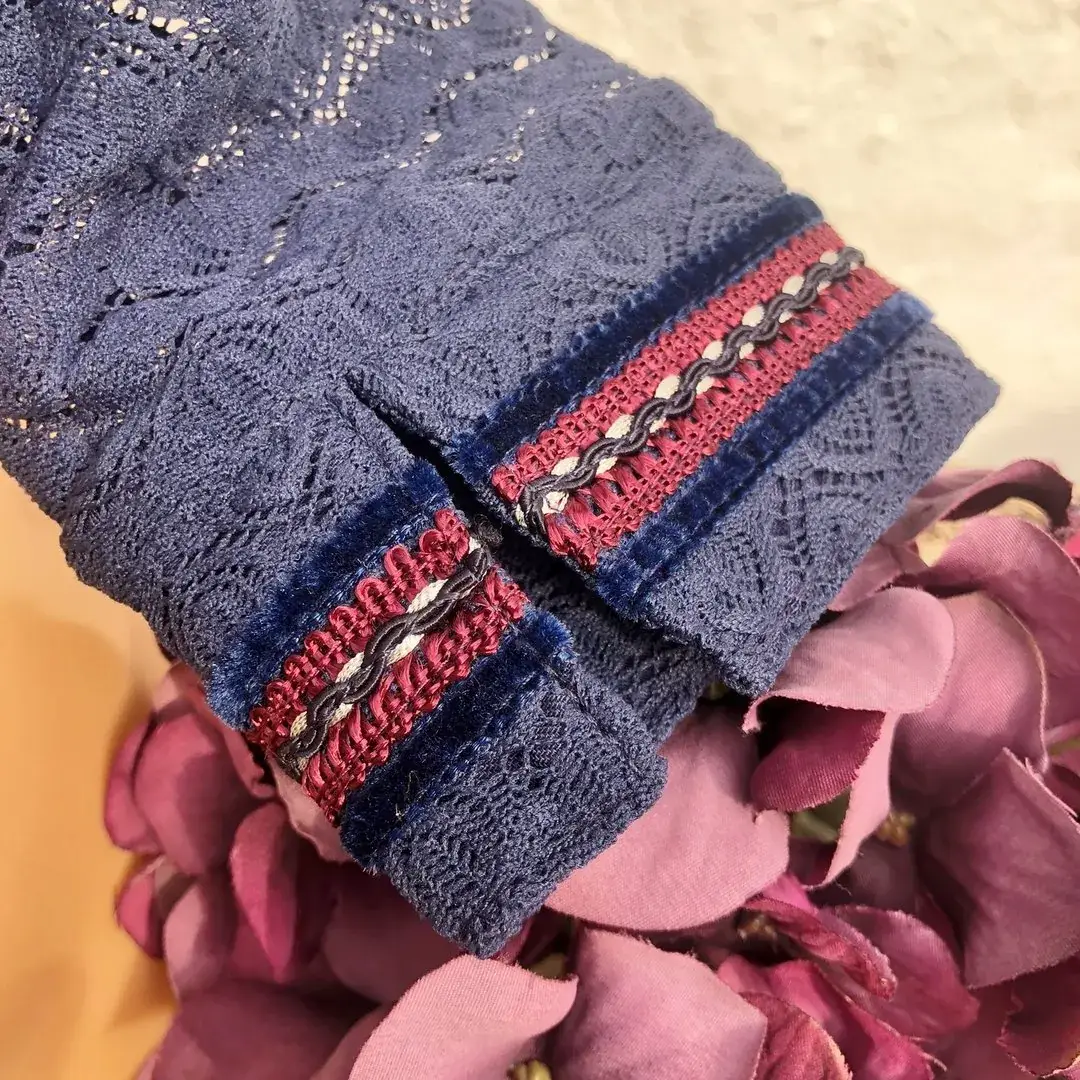 Waldorff Trachtenjacke aus Strick in blau – Bild 21 – Chiemgauer Heimatwerk Trachten-Onlineshop Waldorff Trachtenjacke aus Strick in blau - Bild 21 - Chiemgauer Heimatwerk Trachten-Onlineshop
