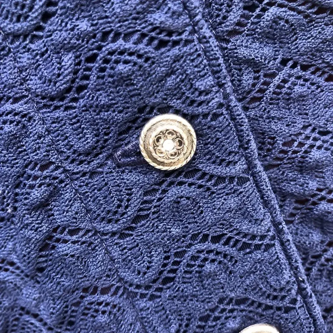 Waldorff Trachtenjacke aus Strick in blau – Bild 8 – Chiemgauer Heimatwerk Trachten-Onlineshop Waldorff Trachtenjacke aus Strick in blau - Bild 8 - Chiemgauer Heimatwerk Trachten-Onlineshop