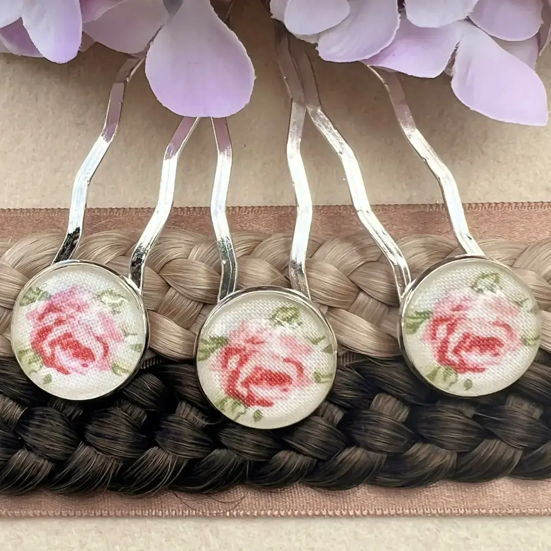 Trachtenhaarnadel mit Rosen rosa No. 1 – Bild 16 – Chiemgauer Heimatwerk Trachten-Onlineshop Trachtenhaarnadel mit Rosen rosa No. 1 - Bild 16 - Chiemgauer Heimatwerk Trachten-Onlineshop