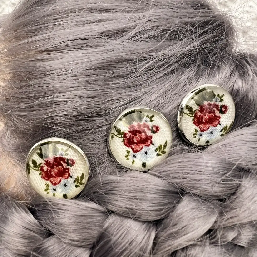 Trachtenhaarnadel mit Rosen creme No. 1 – Bild 10 – Chiemgauer Heimatwerk Trachten-Onlineshop Trachtenhaarnadel mit Rosen creme No. 1 - Bild 10 - Chiemgauer Heimatwerk Trachten-Onlineshop