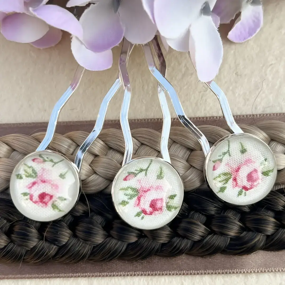 Trachtenhaarnadel mit Rosen rosa No. 2 – Bild 8 – Chiemgauer Heimatwerk Trachten-Onlineshop Trachtenhaarnadel mit Rosen rosa No. 2 - Bild 8 - Chiemgauer Heimatwerk Trachten-Onlineshop